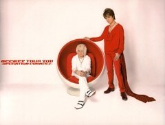 access『access TOUR 2011 ‐OPERATION CONNECT‐』オフィシャル・ツアーパンフレット【デジタル版】