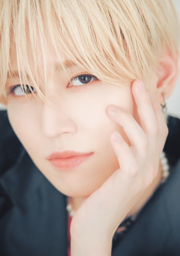 白岩瑠姫 𝟑𝐑𝐃 𝐀𝐋𝐁𝐔𝐌 < 𝐄𝐐𝐔𝐈𝐍𝐎𝐗 > 2023.9.20 RELEASE